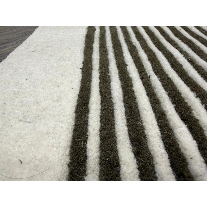 Matrix MAX86 Arches Modern Geometric Hand-Woven High-Density Soft Textured Shimmer Wool & Viscose Blend Soft Ivory/Deep Forest Green Rug