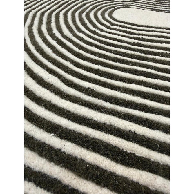 Matrix MAX86 Arches Modern Geometric Hand-Woven High-Density Soft Textured Shimmer Wool & Viscose Blend Soft Ivory/Deep Forest Green Rug