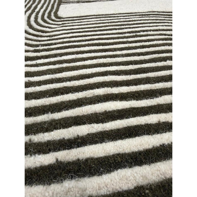 Matrix MAX86 Arches Modern Geometric Hand-Woven High-Density Soft Textured Shimmer Wool & Viscose Blend Soft Ivory/Deep Forest Green Rug