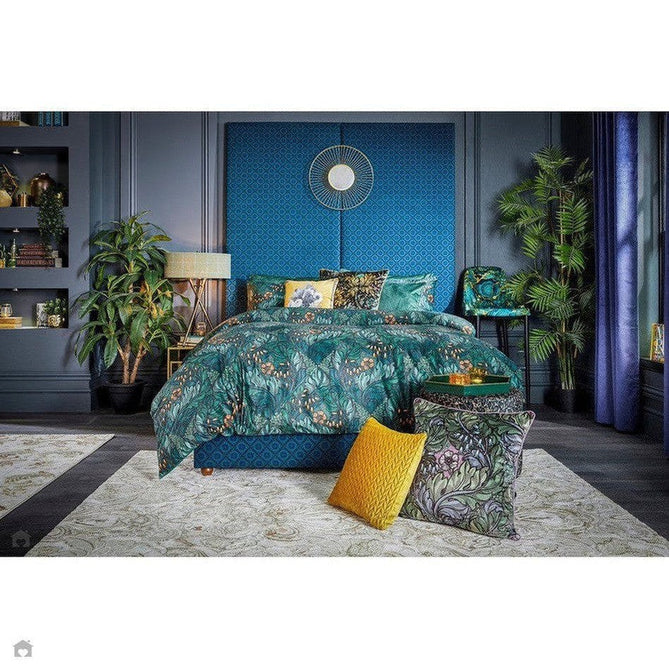 Laurence Llewelyn-Bowen Damask Modern Floral Ornate Abstract Border Metallic Shimmer Hi-Lo Textured Soft-Touch Polyester Low Profile Short Pile Pearl/Grey Rug-Think Rugs-Rug Love - The Most Loved Rug Store