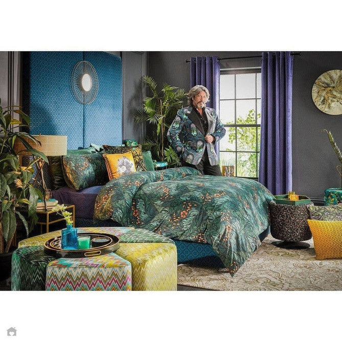 Laurence Llewelyn-Bowen Damask Modern Floral Ornate Abstract Border Metallic Shimmer Hi-Lo Textured Soft-Touch Polyester Low Profile Short Pile Pearl/Grey Rug-Think Rugs-Rug Love - The Most Loved Rug Store
