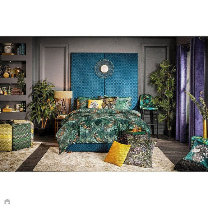 Laurence Llewelyn-Bowen Damask Modern Floral Ornate Abstract Border Metallic Shimmer Hi-Lo Textured Soft-Touch Polyester Low Profile Short Pile Pearl/Grey Rug-Think Rugs-Rug Love - The Most Loved Rug Store