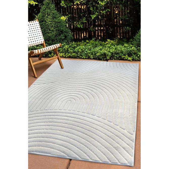 Malmo Curves White In-Outdoor Rug