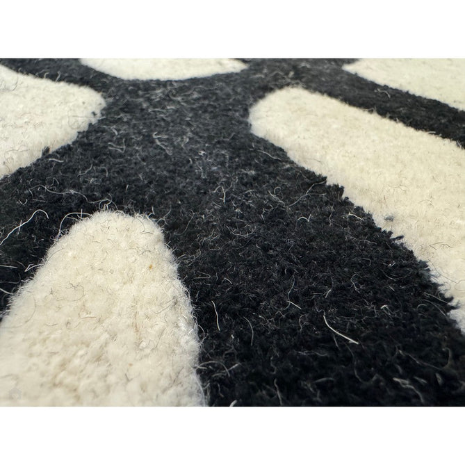 Matrix MAX35 Wire Modern Geometric Hand-Woven High-Density Soft Textured Shimmer Wool & Viscose Blend White/Black Rug-Asiatic Carpets-Rug Love - The Most Loved Rug Store