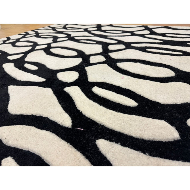 Matrix MAX35 Wire Modern Geometric Hand-Woven High-Density Soft Textured Shimmer Wool & Viscose Blend White/Black Rug-Asiatic Carpets-Rug Love - The Most Loved Rug Store