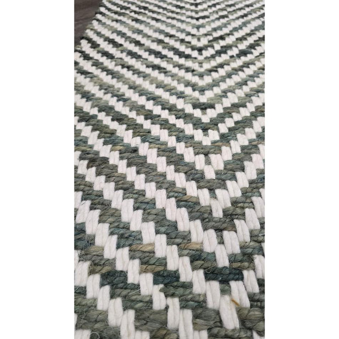Vigo Modern Geometric Tonal Zig Zag Hand-Woven Heavyweight Textured Soft-Touch Jute & Wool Blend Chunky Loop Pile Flatweave Fringe Green/Cream Rug 200 x 290 cm