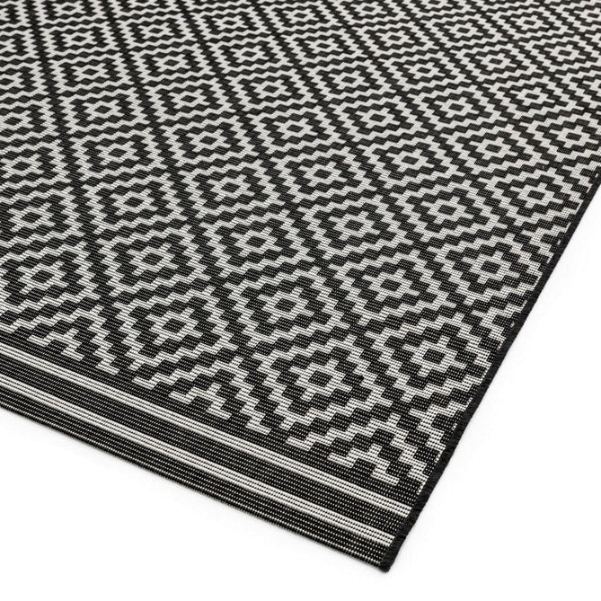 Patio PAT12 Diamond Mono Modern Geometric Durable Stain-Resistant Weatherproof Flatweave In-Outdoor Black/White Rug-Asiatic Carpets-Rug Love - The Most Loved Rug Store