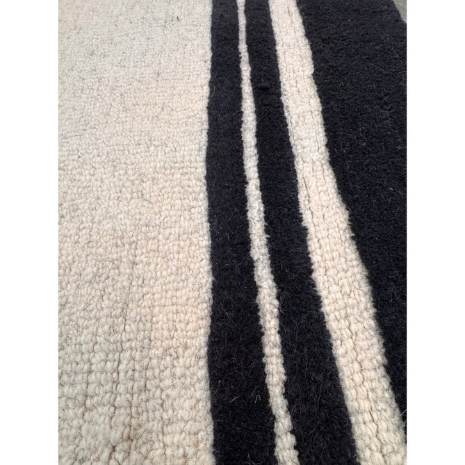 Piper Modern Plain Textured Loop Pile Smooth Border Hand-Woven Wool Cream/Black Rug-Origins-Rug Love - The Most Loved Rug Store