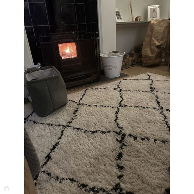 Royal Nomadic 5413 Modern Geometric Diamond Soft Plush Boho Shaggy Ivory/Black Rug-Think Rugs-Rug Love - The Most Loved Rug Store