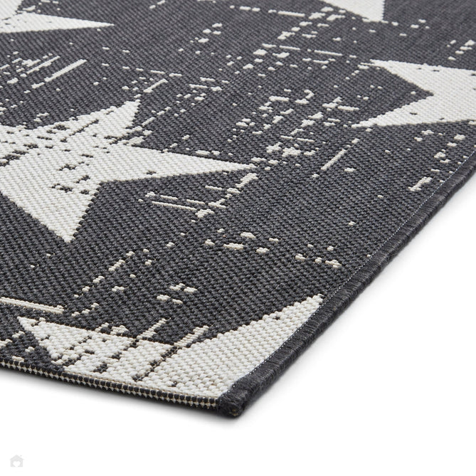 Santa Monica 48648 Star Durable Stain-Resistant Weatherproof Flatweave In-Outdoor Black/White Rug-Think Rugs-Rug Love - The Most Loved Rug Store