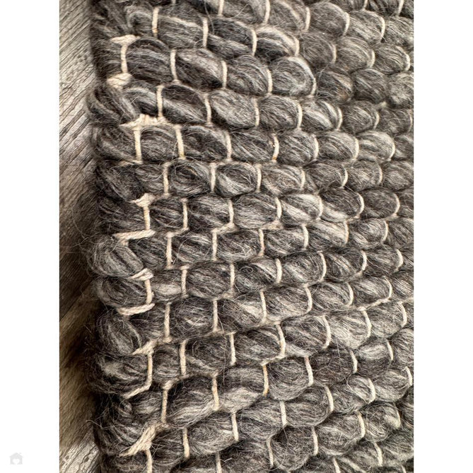 Savannah Modern Plain Mottled Beaded Pebble Hand-Woven Textured Wool Flat-Pile Charcoal Rug-Oriental Weavers-Rug Love - The Most Loved Rug Store