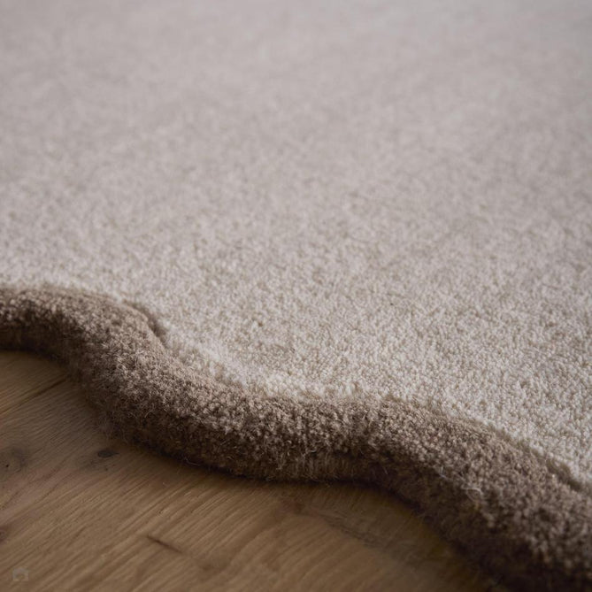 Scalloped Elsie Modern Plain Scalloped Border Hand-Woven Wool Natural/Brown Rug-Origins-Rug Love - The Most Loved Rug Store