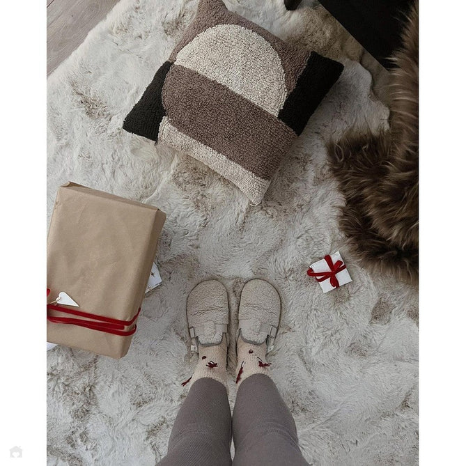 Super Teddy Super Soft Plush Hi Pile Silky Faux Fur Shaggy Beige Rug-Think Rugs-Rug Love - The Most Loved Rug Store