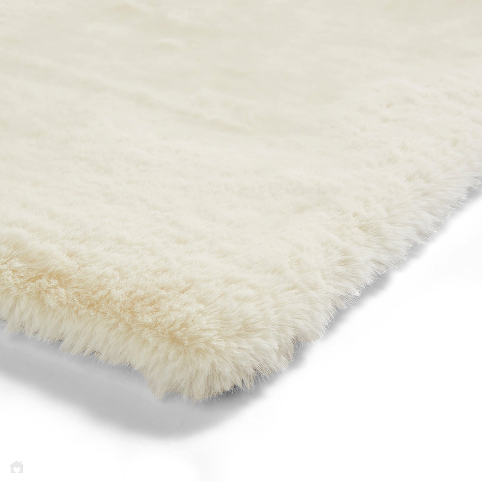 Super Teddy Faux Fur Ivory Rug 080 x 150 cm Lowest Price £89.00 | Rug Love