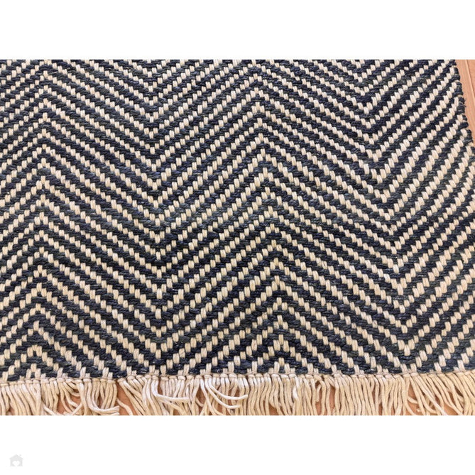 Vigo Modern Geometric Tonal Zig Zag Hand-Woven Heavyweight Textured Soft-Touch Jute & Wool Blend Chunky Loop Pile Flatweave Fringe Navy/Cream Rug-Asiatic Carpets-Rug Love - The Most Loved Rug Store