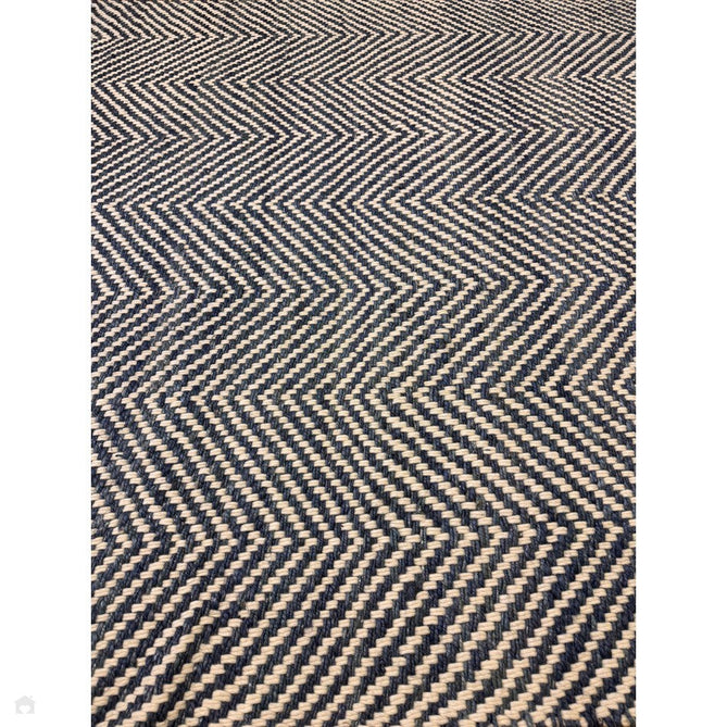 Vigo Modern Geometric Tonal Zig Zag Hand-Woven Heavyweight Textured Soft-Touch Jute & Wool Blend Chunky Loop Pile Flatweave Fringe Navy/Cream Rug-Asiatic Carpets-Rug Love - The Most Loved Rug Store