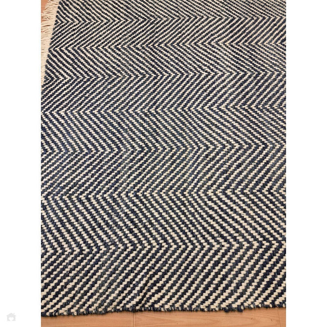 Vigo Modern Geometric Tonal Zig Zag Hand-Woven Heavyweight Textured Soft-Touch Jute & Wool Blend Chunky Loop Pile Flatweave Fringe Navy/Cream Rug-Asiatic Carpets-Rug Love - The Most Loved Rug Store