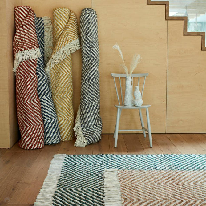 Vigo Modern Geometric Tonal Zig Zag Hand-Woven Heavyweight Textured Soft-Touch Jute & Wool Blend Chunky Loop Pile Flatweave Fringe Sand/Cream Rug-Asiatic Carpets-Rug Love - The Most Loved Rug Store