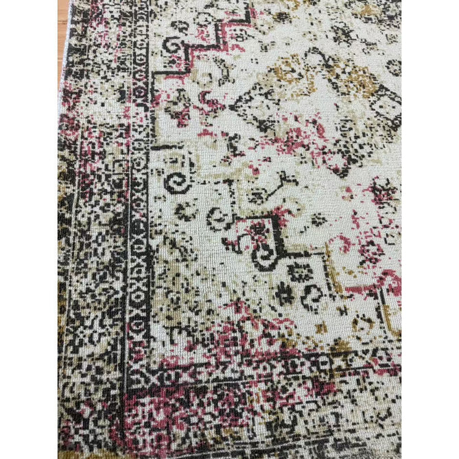 Vogue Traditional Persian Vintage Distressed Soft-Touch Hand-Knitted Ribbed Textured Polyester Beige/Cream/Pink/Ochre/Grey Rug-Origins-Rug Love - The Most Loved Rug Store