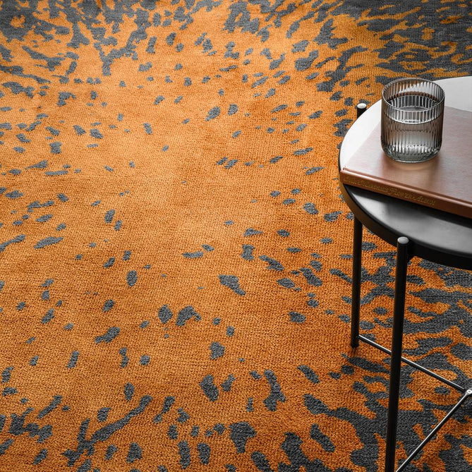 Wilder Splash Modern Animal-Inspired Textured Soft-Touch Knitted Polyester Shimmer Durable Easy-Care Low Profile Short Pile Spice Orange/Charcoal Rug