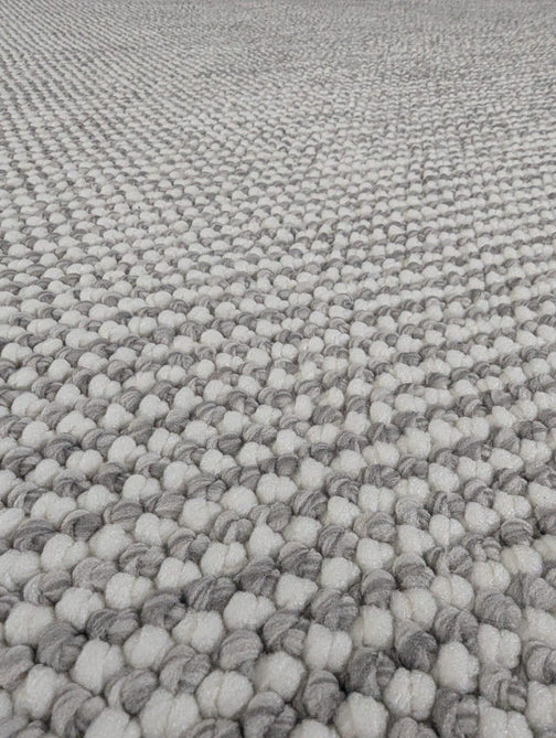 Boucle E6404 Modern Plain Textured Beaded Boucle Pile Soft-Touch Polyester Flatweave White/Grey Rug